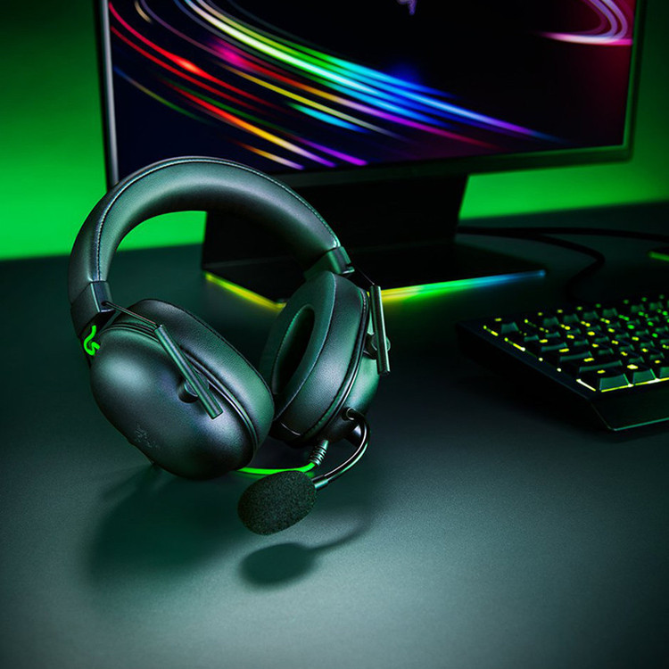 هدست گیمینگ بلوتوثی ریزر مدل BlackShark V2 X با نویز کنسلینگ بدنه، نویز کنسلینگ میکروفون (ENC)، اتصال از طریق جک 3.5 میلیمتری، دارای صدای فراگیر 7.1 کاناله، دارای تکنولوژی صدای 360 درجه