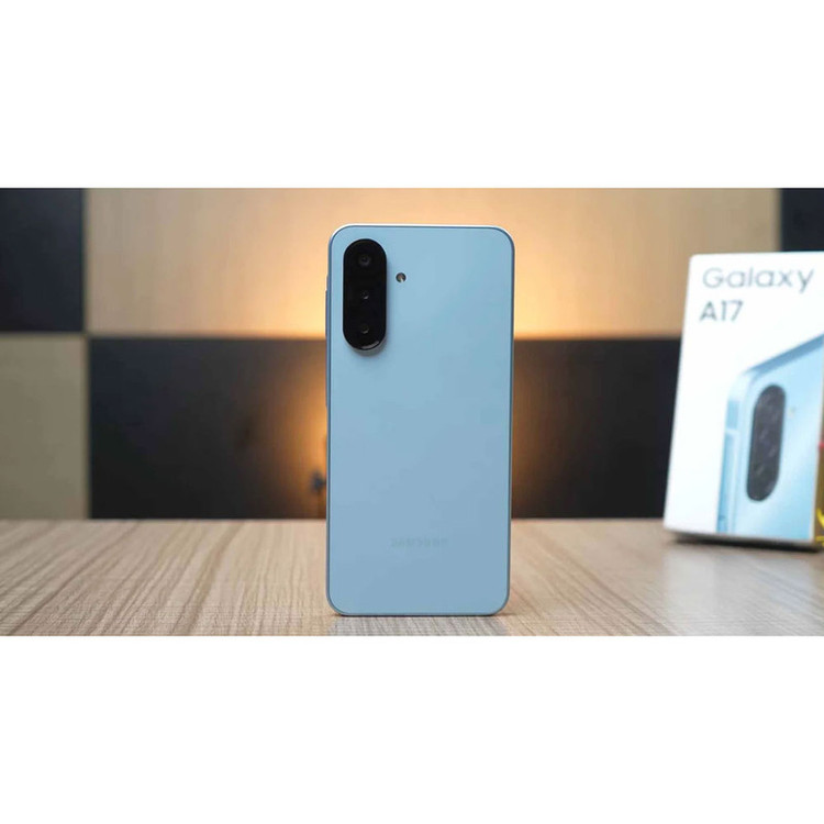 گوشی موبایل سامسونگ مدل Galaxy A17 4G دو سیم کارت ظرفیت 256 گیگابایت و رم 8 گیگابایت - به همراه شارژر 25 وات سامسونگ