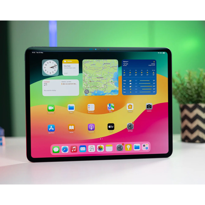 تبلت 13 اینچ اپل مدل IPad Pro 2025 M5 Wi-Fi ظرفیت 2 ترابایت و رم 16 گیگابایت، رزولوشن دوربین 12 مگاپیکسل، پشتیبانی از قلم و کیبورد